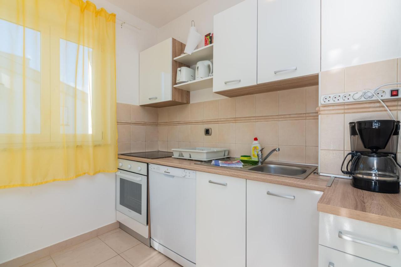 Apartment Mimoza 6, Baska, Krk Exterior foto