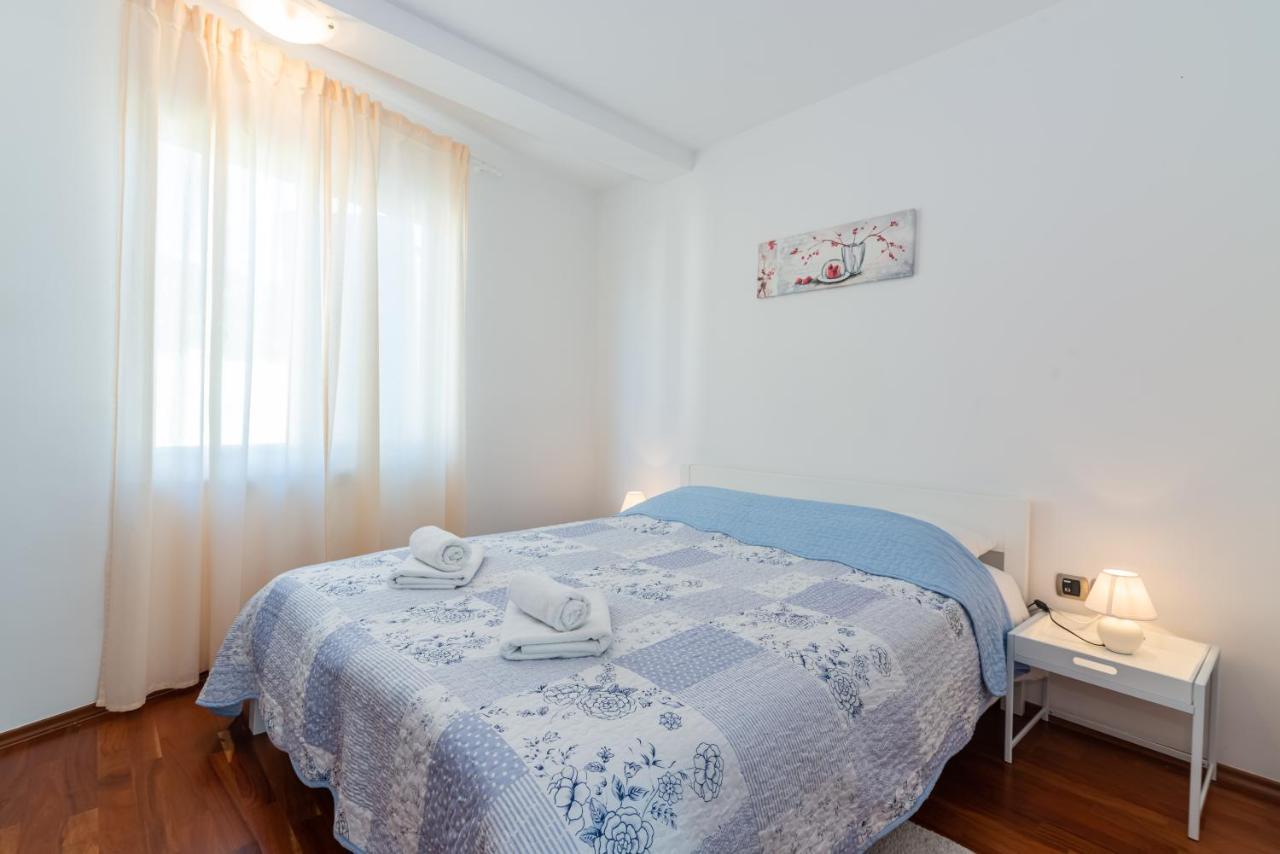 Apartment Mimoza 6, Baska, Krk Exterior foto